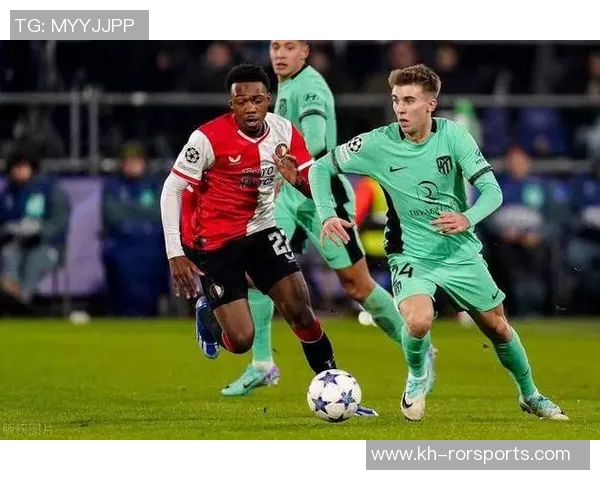 探讨北京足球队在欧冠赛场上的团队协作与战术策略分析