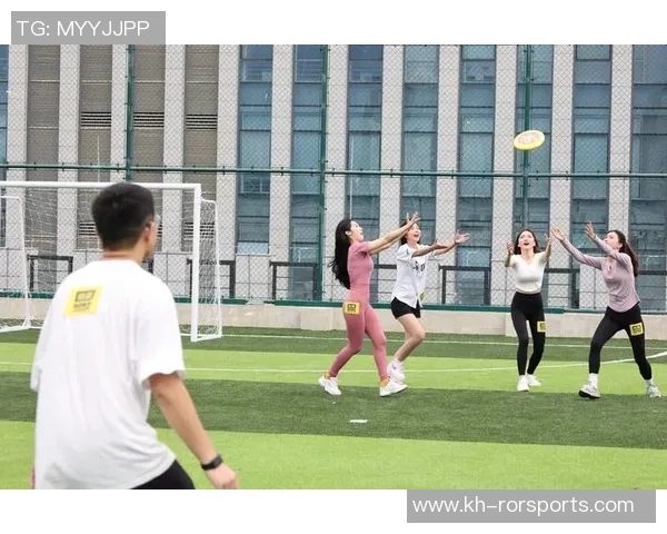 今年运动数据周芳独家揭秘飞盘技巧与心得分享助你轻松掌握这项运动的魅力与乐趣